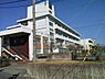 周辺：鎌倉市立腰越中学校まで2714m
