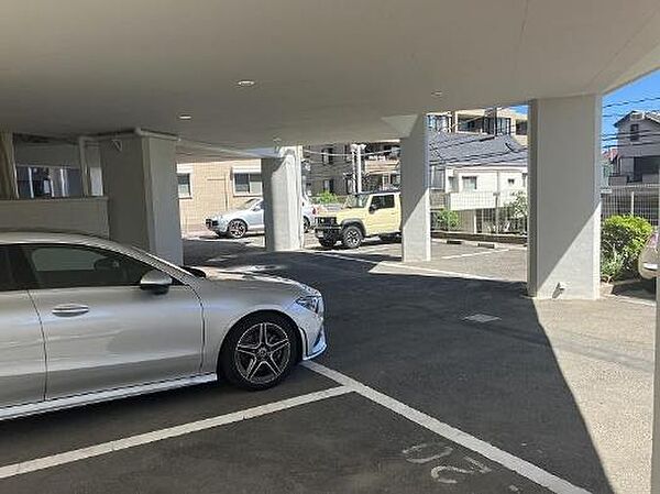 駐車場を拡大表示