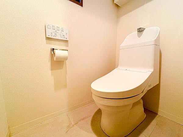 トイレを拡大表示