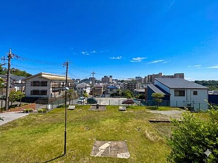 高い建物がなく開放的な眺望です