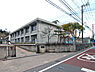 周辺：片瀬小学校まで1057m