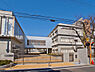 周辺：本町小学校まで1622m