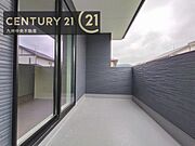 【バルコニー】広々バルコニー。日当たりも良く、洗濯物もよく乾きます。