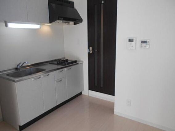 ラ・プラメンテ_内装_0