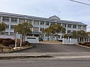 守山市立明富中学校まで1747m