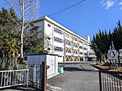 栗東市立栗東中学校まで778m