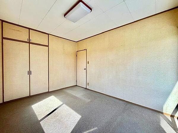 洋室を拡大表示