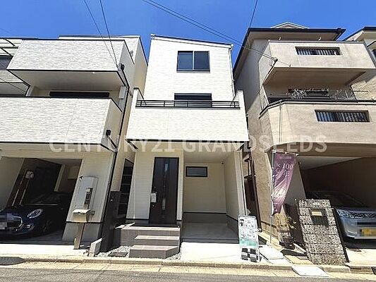 外観 阪急京都本線 高槻市駅 バス10分 津之江下車 徒歩9分
