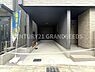 駐車場：【駐車場】