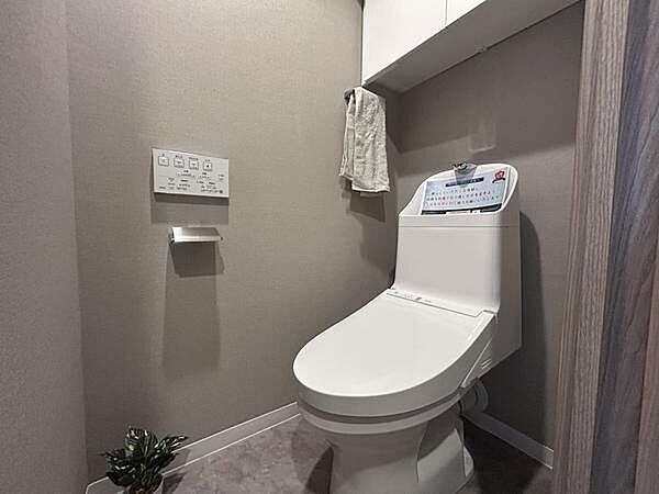トイレを拡大表示