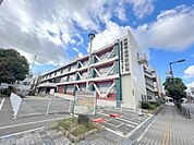 大阪市此花区役所まで704m
