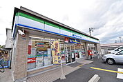 ファミリーマート大津大萱店まで483m