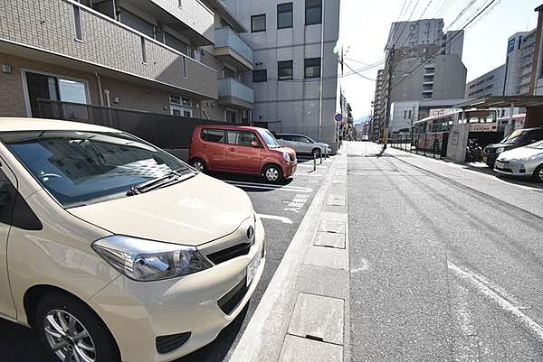 画像19:駐車場