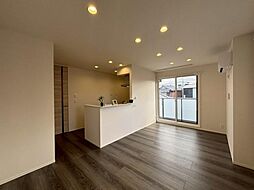 D-ROOM吉身 2階2LDKのリビング/ダイニング