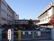 草津市立草津第二小学校まで770m