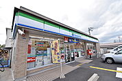 ファミリーマート　浜大津駅前店まで661m