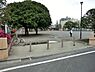 周辺：中央1号公園まで764m