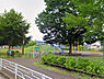 周辺：椚谷公園まで548m、「くぬぎやと」公園と読みます。一風変わった遊具が充実した小さなお子様に嬉しい公園です！