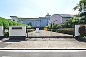 武蔵村山市立第四中学校まで550m、徒歩7分