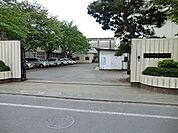 八王子市立川口中学校まで1945m