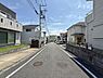 その他：スーパーアルプス徒歩6分で、日々のお買い物に便利な住環境。食材や日用品を手軽に購入でき、家事の負担を軽減してくれます。
