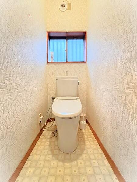 トイレを拡大表示