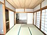 和室：タタミ・壁クロス貼替済み
