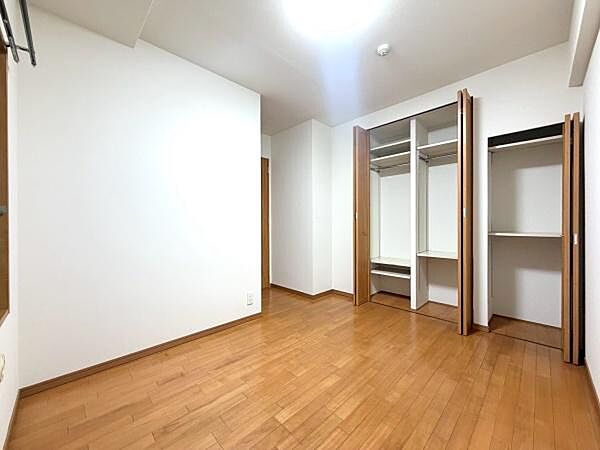 洋室を拡大表示