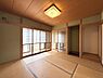 和室：南西角地にて陽当り良好♪