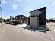 物件の日当たりや通風・仕様設備やお部屋の大きさの比較、近隣・周辺環境や町並みなど、資料ではわからない情報がたくさんあります。是非現地にてご確認ください。