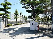 新潟市立亀田中学校まで977m