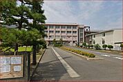 三条市立本成寺中学校まで2984m