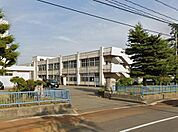 長岡市立北中学校まで933m