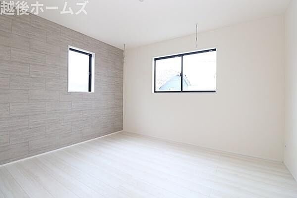 洋室を拡大表示