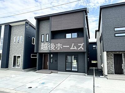 外観：【平日＆土日祝日いつでもご案内いたします！お気軽にお問合せください！】【お問合せは無料通話から♪メール・LINEでもお待ちしてます！】