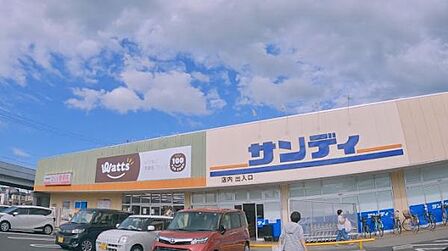 サンディ高田店まで800m