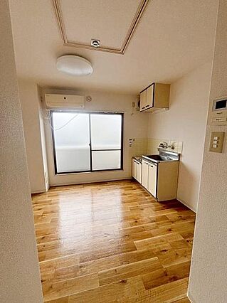 【キッチン】居...