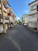 【前面道路】北西側　幅員約5.9ｍ※ＡＩを使用し編集した画像です。細部設備については一部描写が不足している箇所がございますので、あらかじめご了承ください。