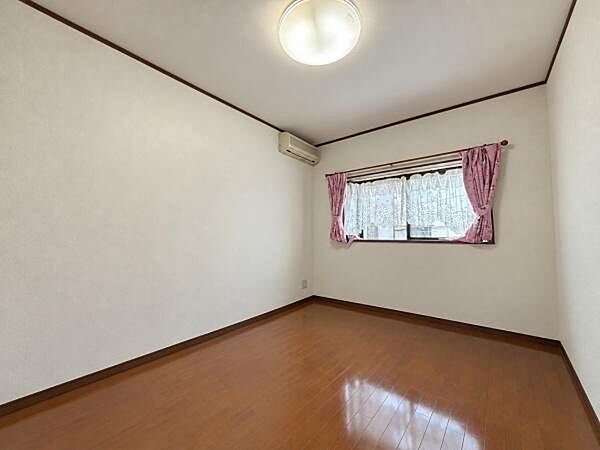 洋室