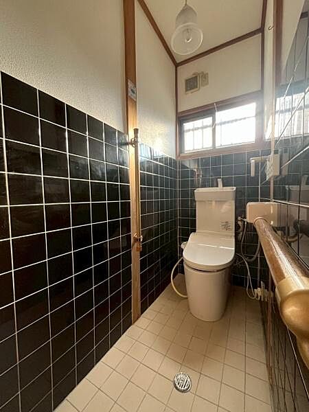トイレを拡大表示