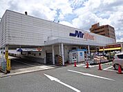 MrMax長住店まで688m