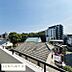 その他：南向きバルコニーで日当たり良好。閑静な住宅街で、休日は外の景色を眺めながらゆったり過ごせる心地よい住環境です。