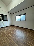 約5帖の洋室