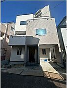 大阪モノレール本線「小路駅」徒歩10分で通勤通学に便利です