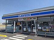 ローソン吉野原工業団地店まで716m