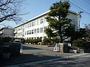 大垣市立西小学校まで1419m