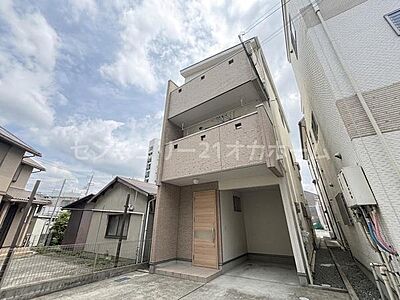 外観:現地外観写真です♪ ※掲載写真はお客様のプライバシー保護のため、一部CG加工を施しております。 外観:現地外観写真です♪ ※掲載写真はお客様のプライバシー保護のため、一部CG加工を施しております。