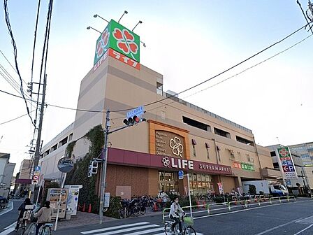 ライフ南千住店まで609m、営業時間■9:30?22:00、駐車場有り
