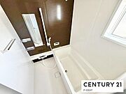 一坪サイズのお風呂で毎日の疲れを癒してください。