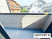 洗濯物は日当たりの良いバルコニーへ！